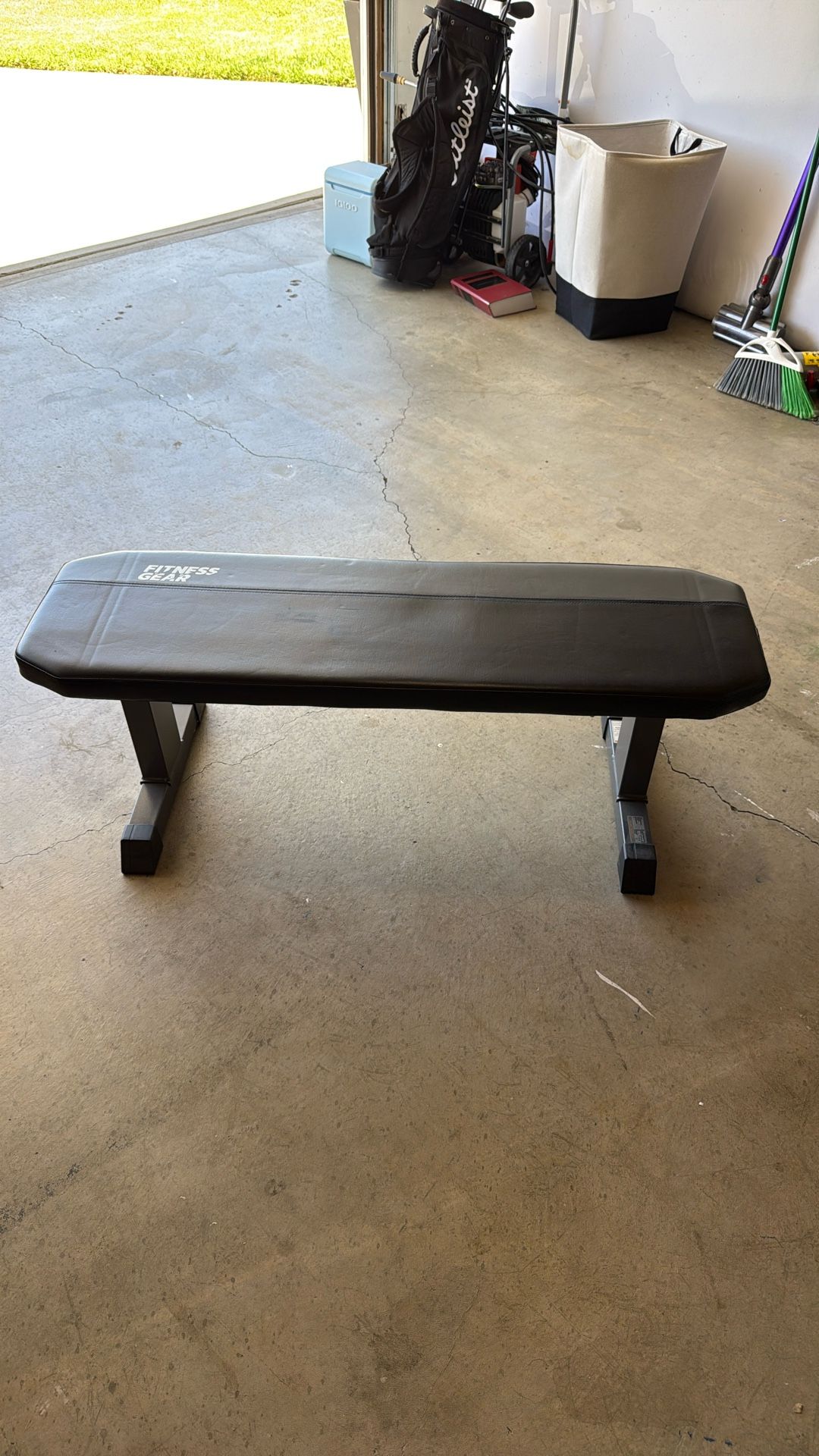 Flat Weight Bench