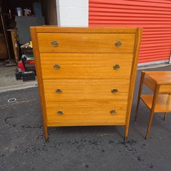 36x20x47  Brown-Saltman dresser chest.  Beautiful