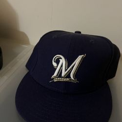 Milwaukee Brewers Grey Brim 