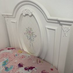 Twin Beds