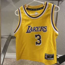 Lakers Jersey 2t