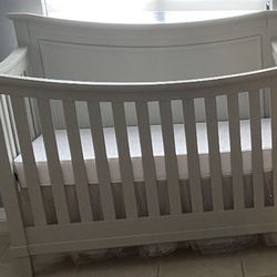 Crib And Mattress For Sale 