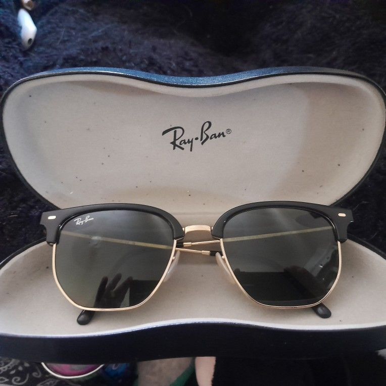 Ray Ban