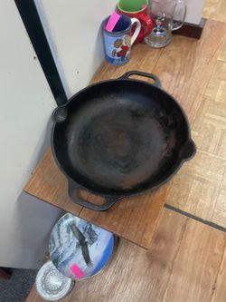 Cast iron pan fryer