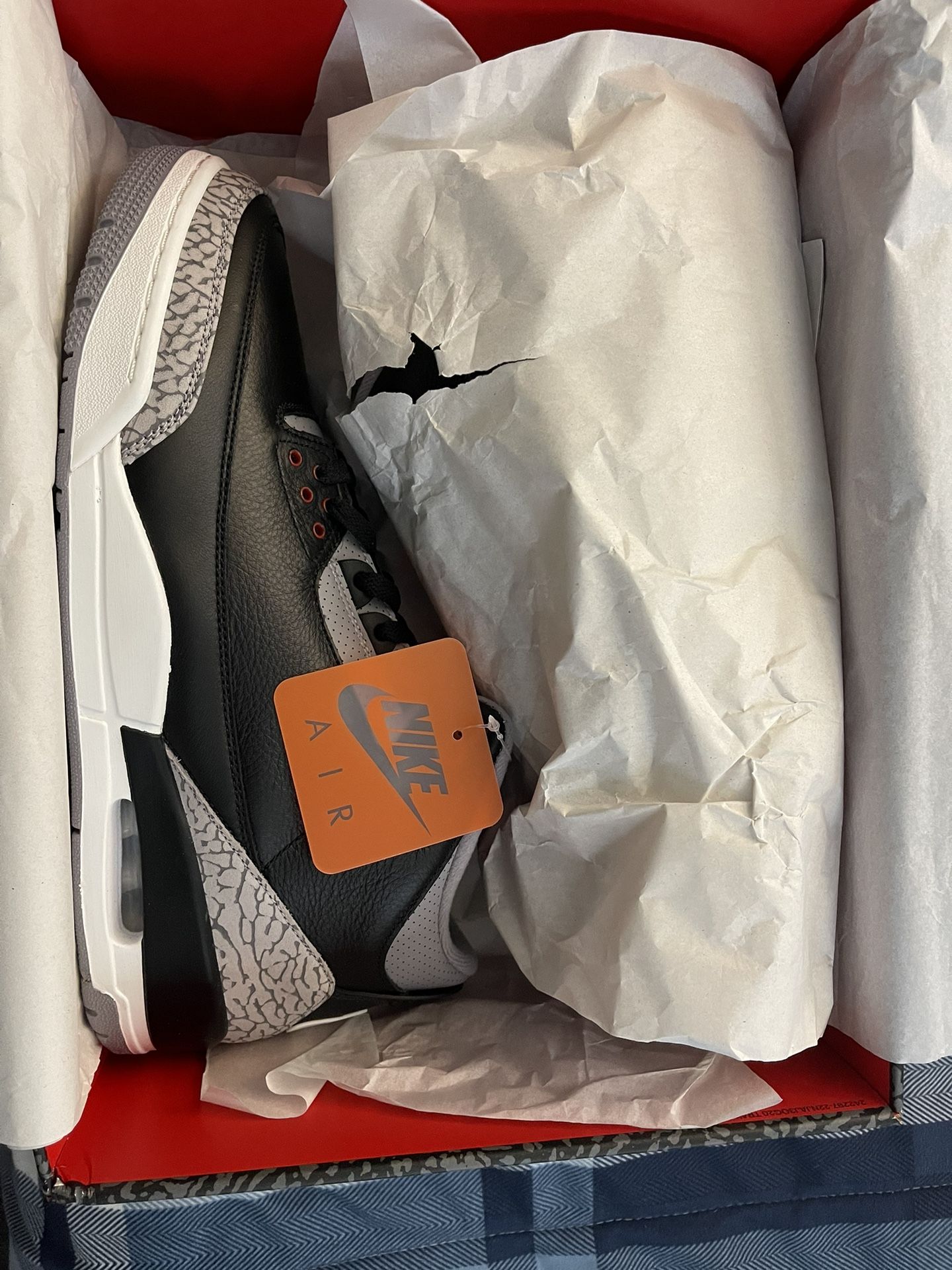 Air Jordan 3 Cement