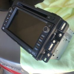 Chevy Tahoe/suburban/Yukon Factor Stereo