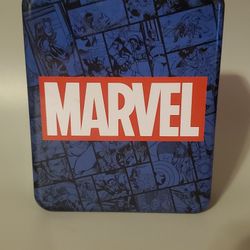 Marvel Comics Captain America Bifold Wallet In Collectible Metal Tin