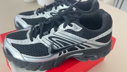 Nike size 8.5