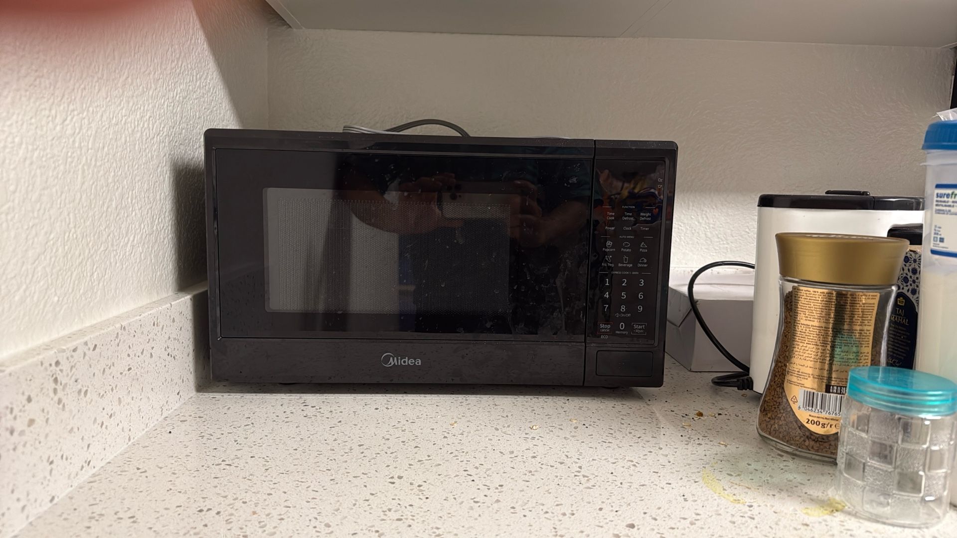 Midea Microwave Oven