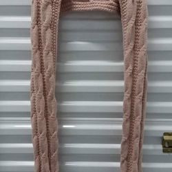 Ladies Cable Knit Pompom Scarf 