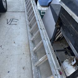 28ft Ladder For Sale