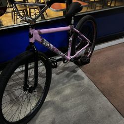Throne Pink Chad (Looking for Trades Any 29er fxd)