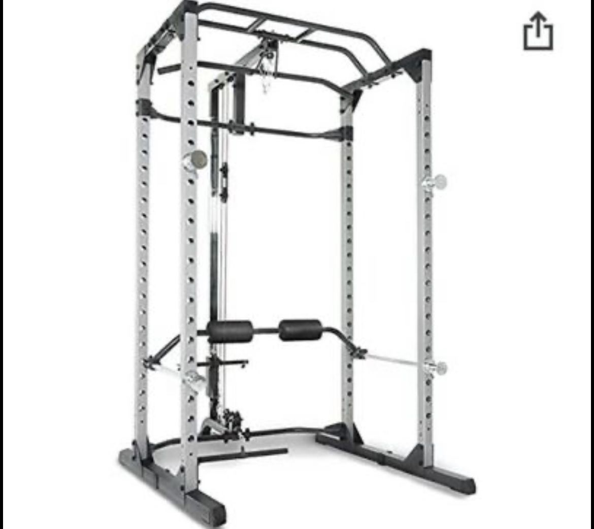 Fitness Reality 810XLT super max power rack cage with Lat pull down and low row cable attachment
