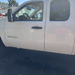 2013 Silverado Driver Door, Left Ext Cab Door, Instrument Panel, Steer Column