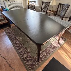 Dinner Table W/18in Leaf. No Chairs