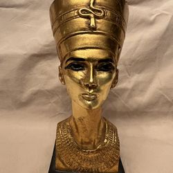 Queen Nerfertiti Egyptian Head Bust Artisans Guild International Statue