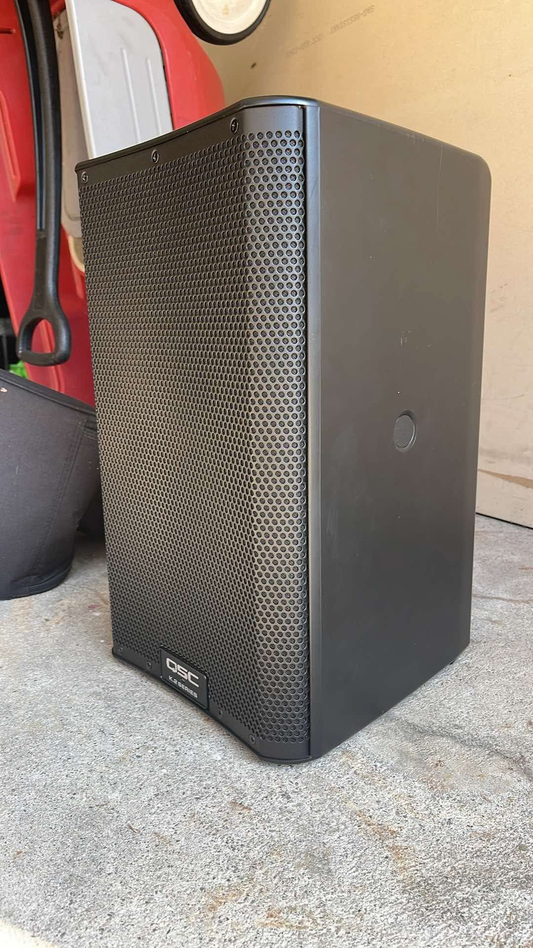 Qsc K8.2  