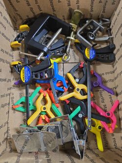 Assorted mini clamps