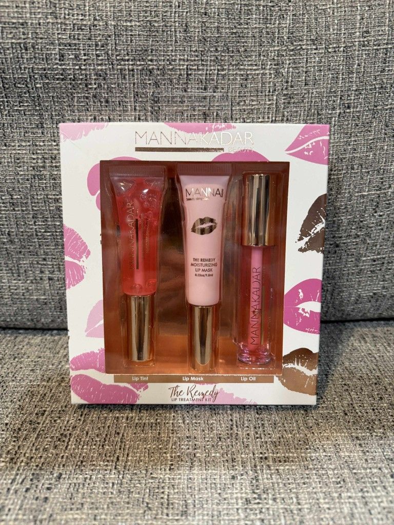 Brand New Manna Kadar Beauty Lip 💋 Gift Set 