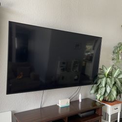 70 Samsung Smart TV 