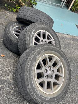 Tire goma rines