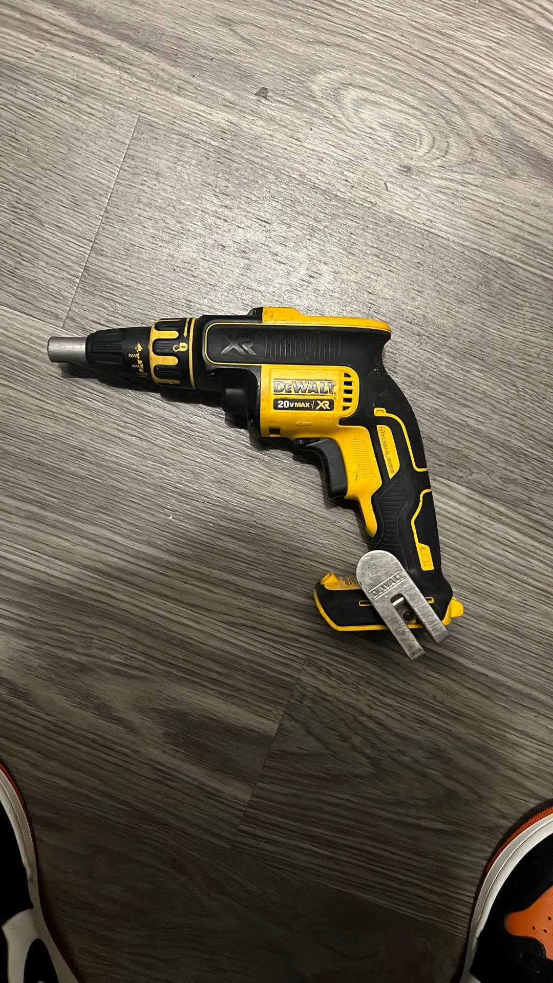 Dewalt Battery Screw Gun