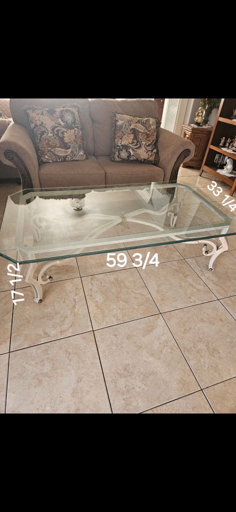 Free Glass Table