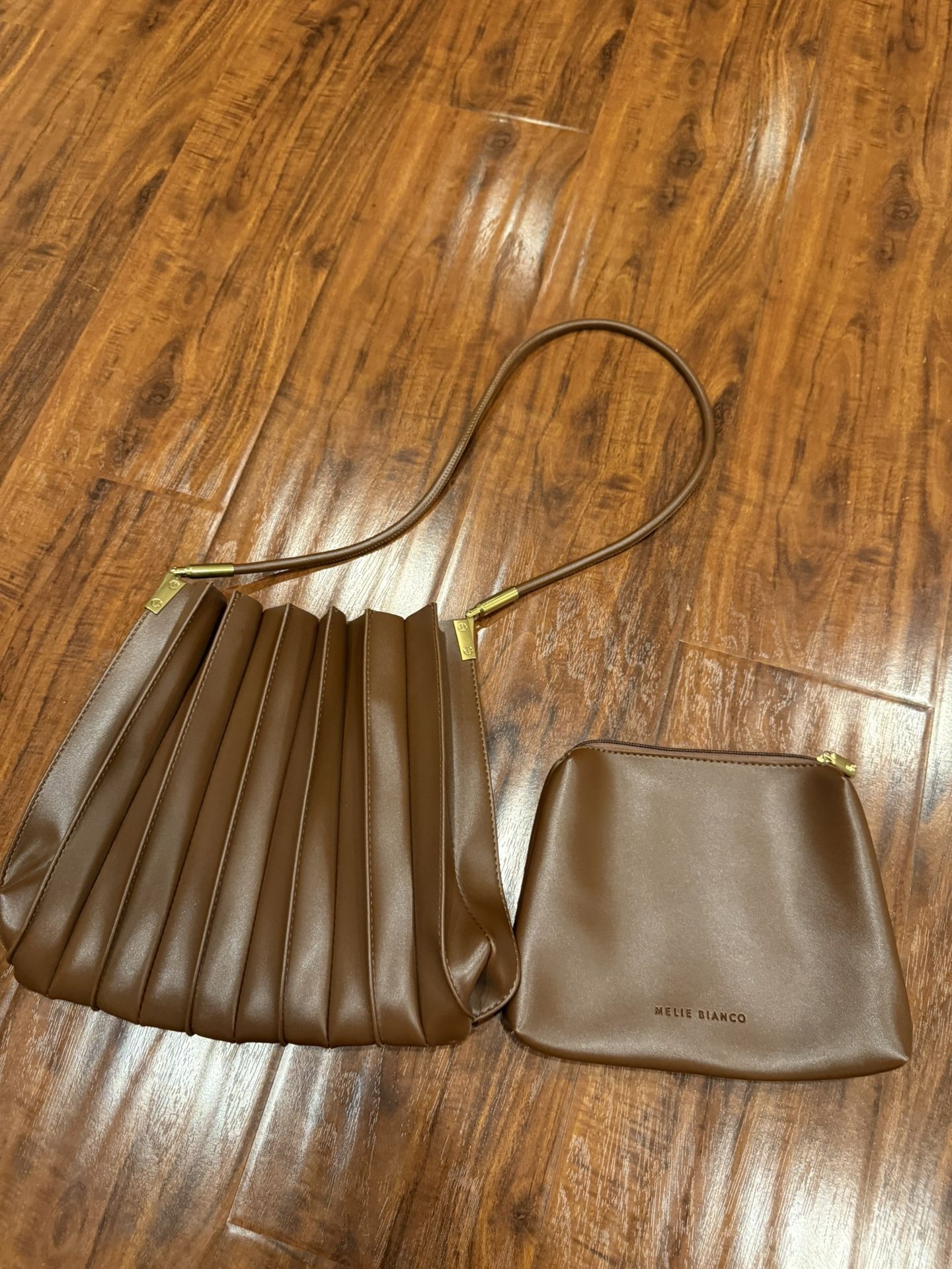 Melie Bianco Carrie bag saddle