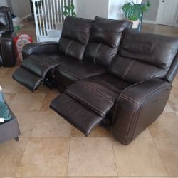 Leather power recliner