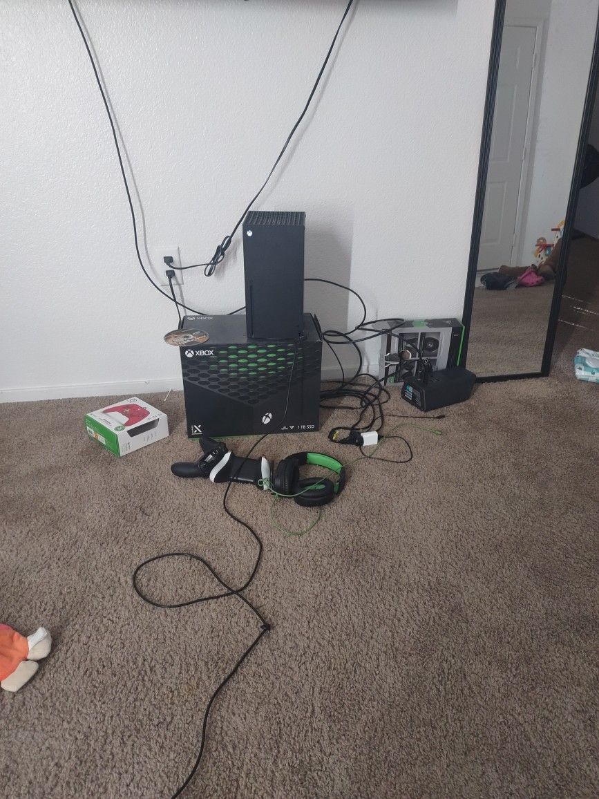 Xbox series X with headphones