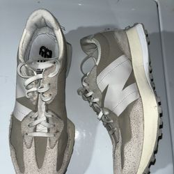 Women Shoes Size 9.5