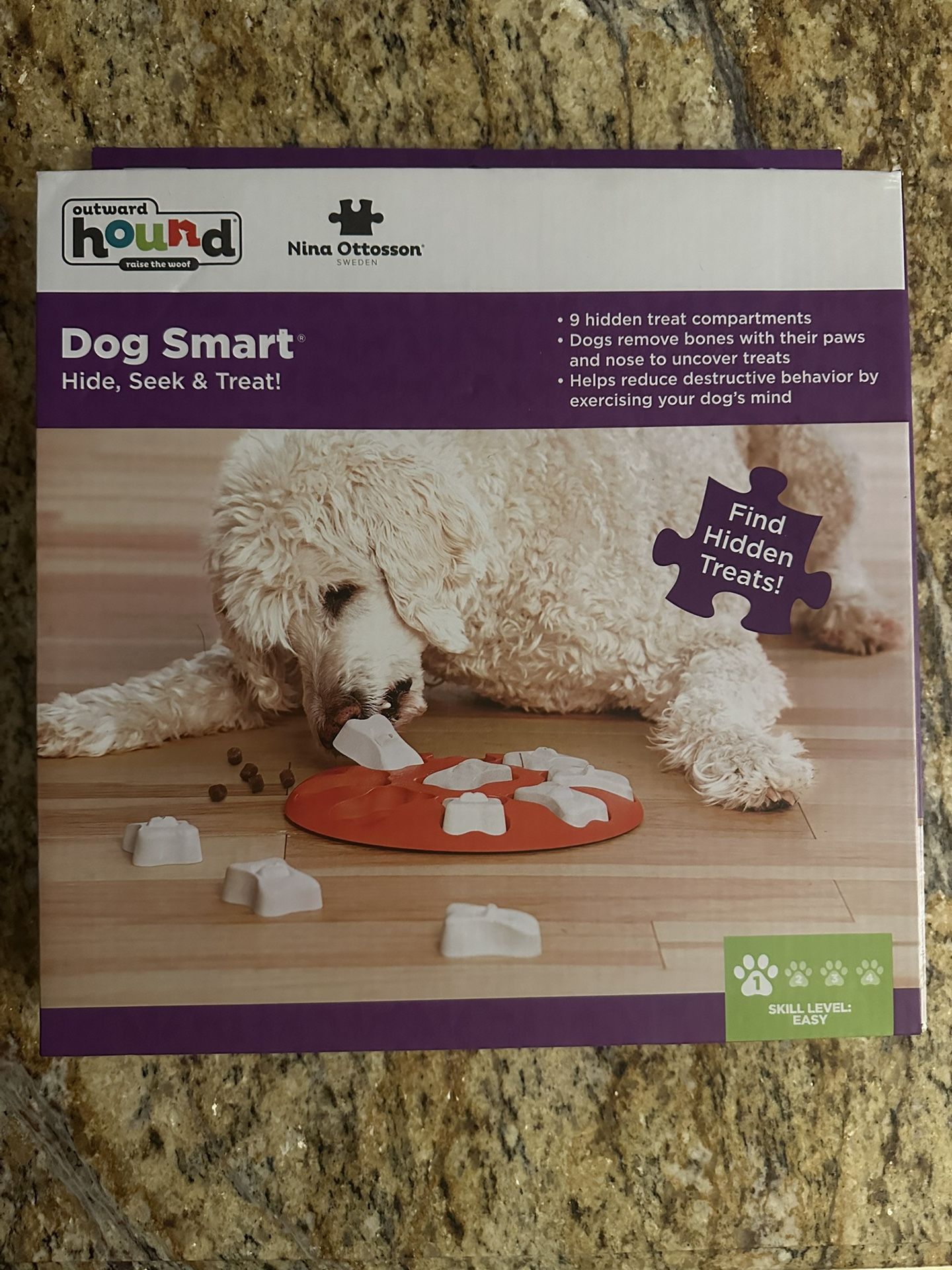 Brand New, Outward Hound Dog Treat Puzzle