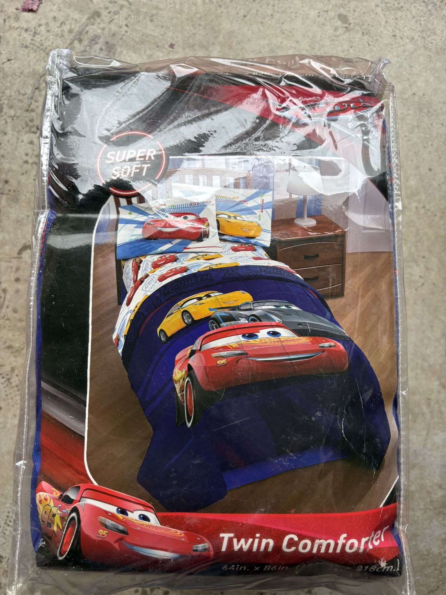 Disney Pixar Cars Microfiber Twin Comforter Reversible 64” X 86” Speedy McQueen