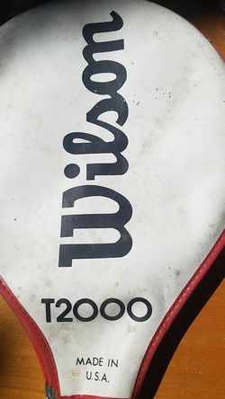 Wilson T2000 tennis racket