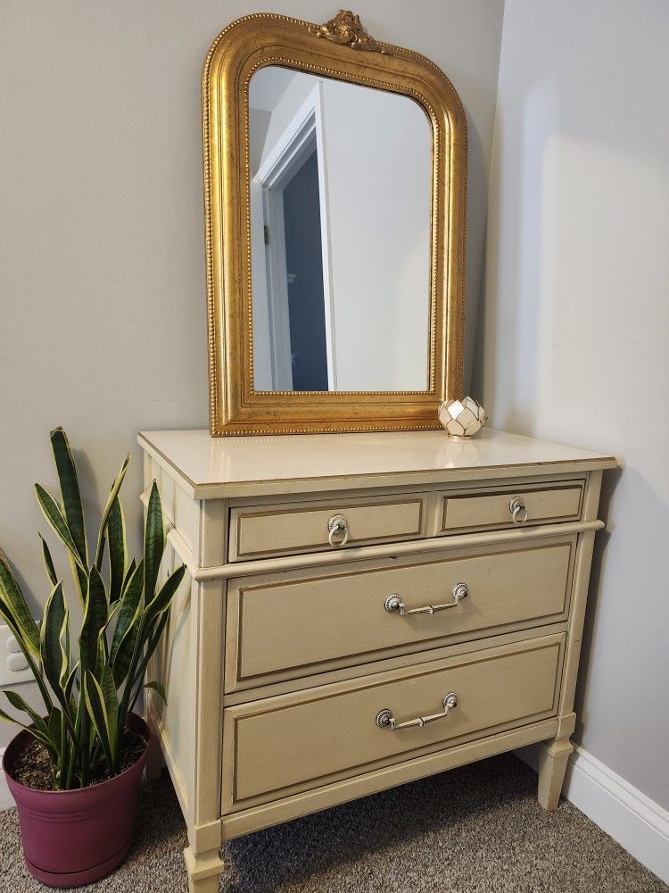 Dresser Only