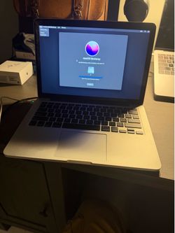 Mac book pro 13inch 2015
