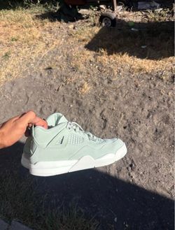 Jordan 4
