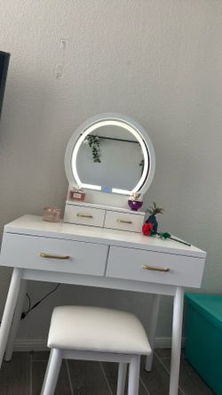 Vanity