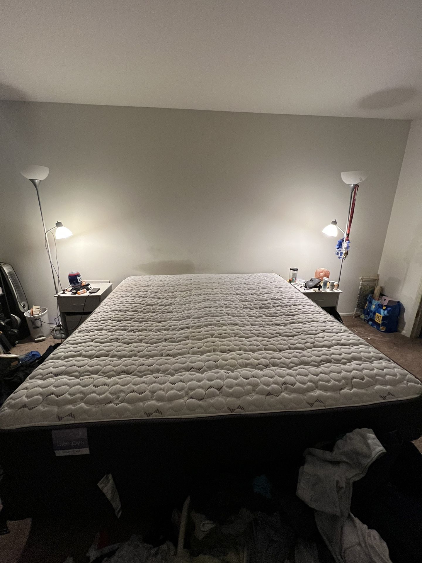 Sleepy’s Slumber Firm KING Mattress