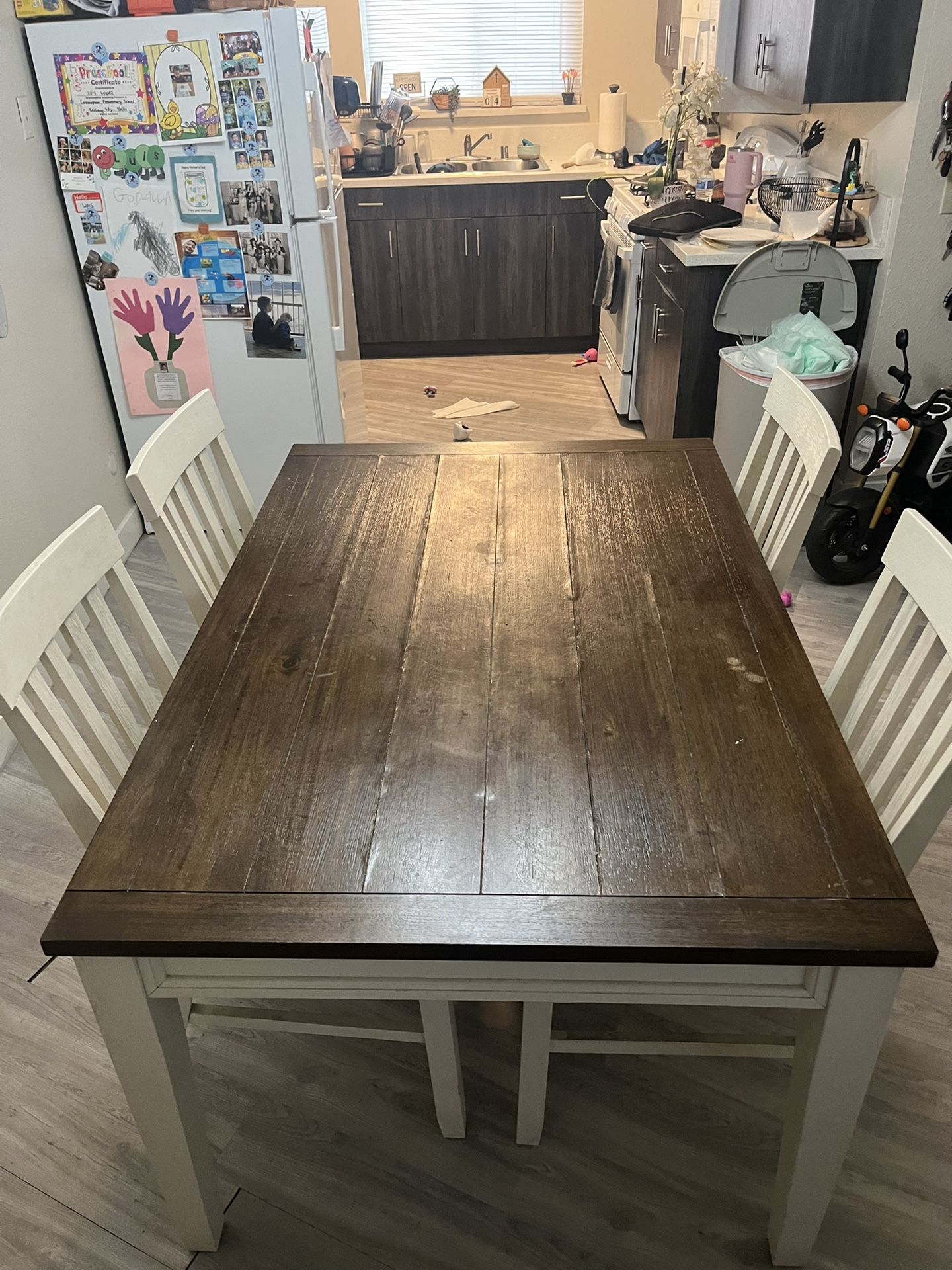 Dinning Table