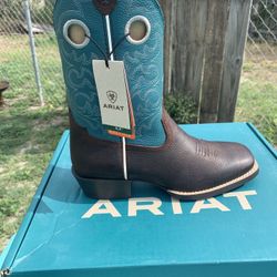 Ariat boys or girls boots