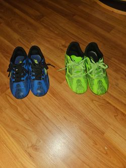 Kids Cleats