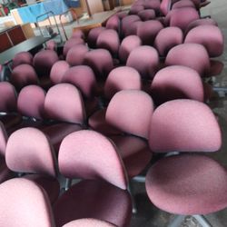 OFFICE CHAIRS, GAMEROOM CHAIRS FOR SALE!!!!....60 CHAIRS AVAILABLE!!!!...EACH 