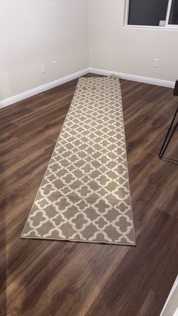 Carpet runner