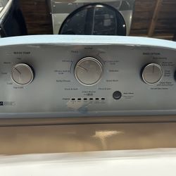 3.8 - 3.9 cu.ft. Top Load Washer in White with 2 in 1 Removable Agitator