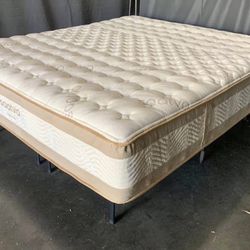 Saatva Rx King Mattress