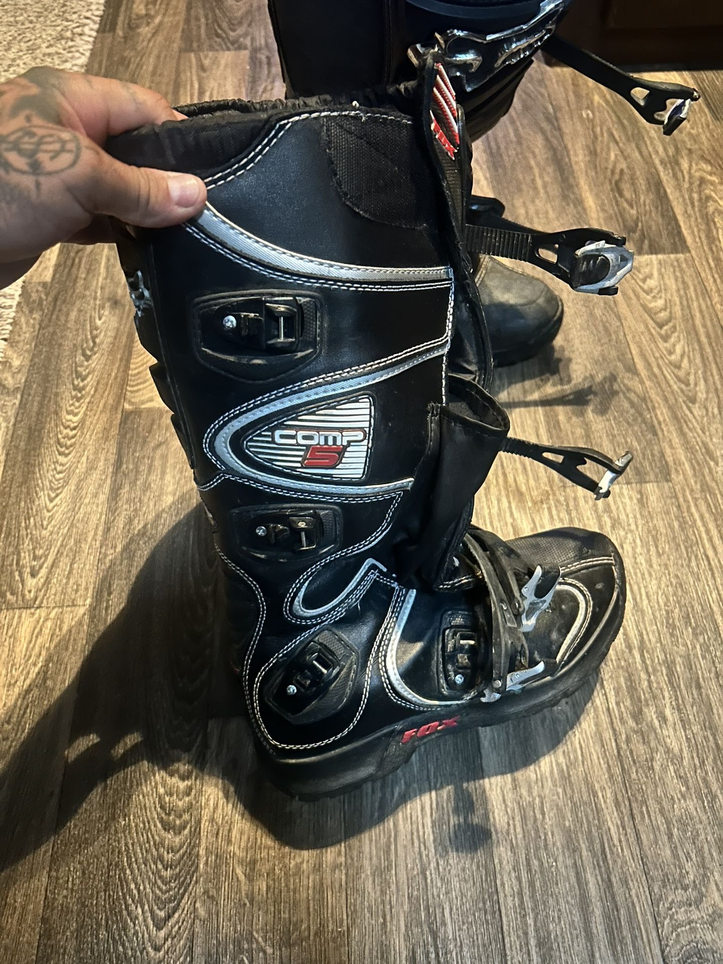 Dirt Biking Boots/ Pads