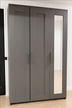 Gray 3-Door Wardrobe with Mirror