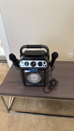 Karaoke + Speaker
