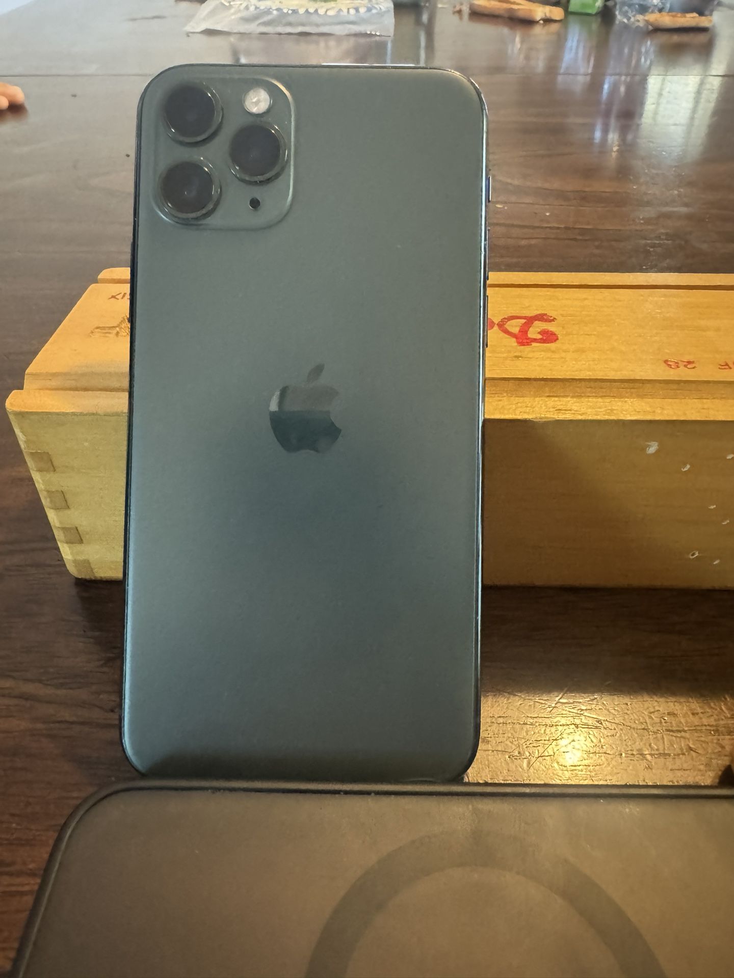 11 pro 64 gb unlocked paid off